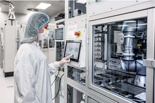 150PB工业数据驱动，西门子开启AI制造新纪元